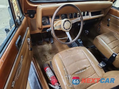 Zdjęcie 8 z 14 samochodu: 1987 JEEP WRANGLER SPORT VIN:2BCCV8138HB524692 - miniatura