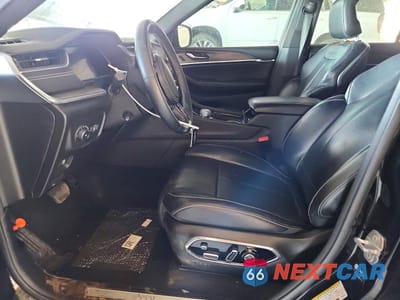 Zdjęcie 13 z 26 samochodu: 2022 JEEP GR CHEROKEE VIN:1C4RJHDG2N8605852 - miniatura