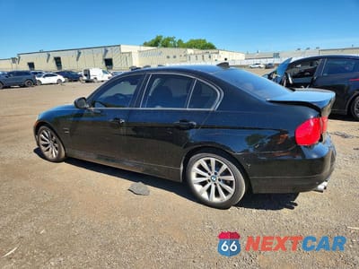 Drugie zdjęcie samochodu z przodu: 2011 BMW 328 XI SULEV VIN:WBAPK5G55BNN81733 - miniatura