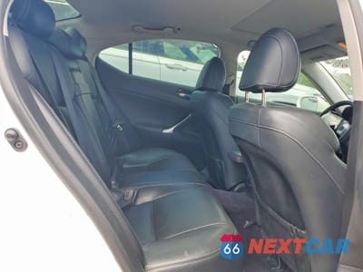Zdjęcie 10 z 12 samochodu: 2011 LEXUS IS 250 VIN:JTHBF5C2XB5147433 - miniatura