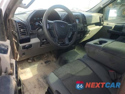 Zdjęcie 8 z 12 samochodu: 2018 FORD F150 VIN:1FTMF1CB2JKE13708 - miniatura