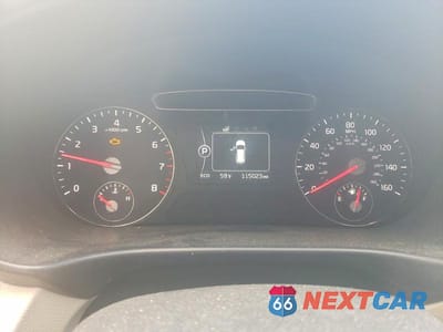 Zdjęcie 9 z 13 samochodu: 2017 KIA SORENTO LX V6 VIN:5XYPGDA58HG335363 - miniatura