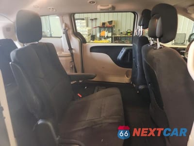 Zdjęcie 11 z 14 samochodu: 2012 DODGE GRAND CARAVAN SXT VIN:2C4RDGCGXCR228868 - miniatura