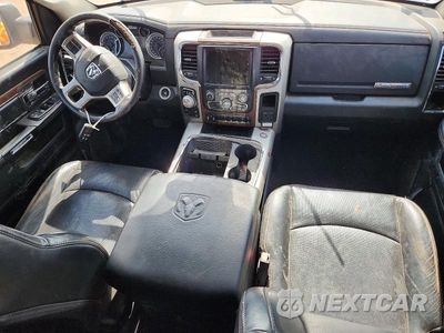 Zdjęcie 8 z 12 samochodu: 2016 RAM 1500 LARAMIE VIN:1C6RR7NM9GS344143 - miniatura