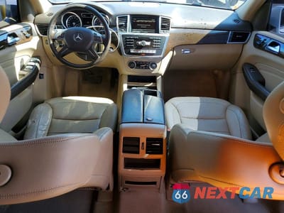 Zdjęcie 8 z 12 samochodu: 2015 MERCEDES-BENZ ML 350 VIN:4JGDA5JBXFA618825 - miniatura