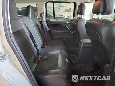 Zdjęcie 10 z 12 samochodu: 2016 JEEP PATRIOT SPORT VIN:1C4NJPBB9GD796082 - miniatura