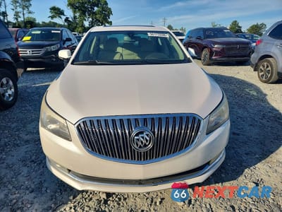 Piąte zdjęcie samochodu w środku: 2015 BUICK LACROSSE VIN:1G4GB5GR1FF273105 - miniatura