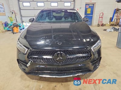 Piąte zdjęcie samochodu w środku: 2020 MERCEDES-BENZ A 220 4MATIC VIN:W1K3G4FB1LW043844 - miniatura