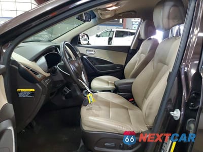 Zdjęcie 7 z 13 samochodu: 2017 HYUNDAI SANTA FE SE VIN:KM8SNDHF8HU169306 - miniatura