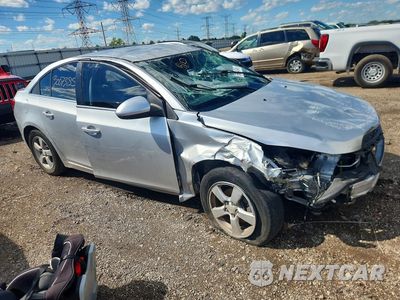 Czwarte zdjęcie samochodu z boku: 2015 CHEVROLET CRUZE LT VIN:1G1PC5SB9F7219887 - miniatura