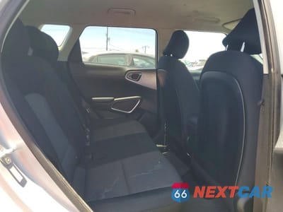Zdjęcie 11 z 13 samochodu: 2020 KIA SOUL LX VIN:KNDJ23AU1L7116336 - miniatura
