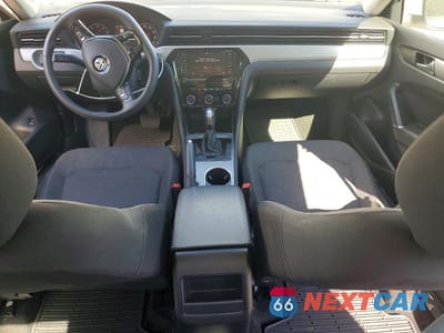Zdjęcie 8 z 12 samochodu: 2021 VOLKSWAGEN PASSAT S VIN:1VWAA7A37MC013008 - miniatura