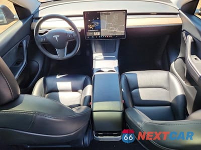 Zdjęcie 8 z 13 samochodu: 2021 TESLA MODEL Y VIN:5YJYGDEE3MF160567 - miniatura