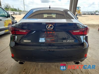Zdjęcie 6 z 12 samochodu: 2016 LEXUS IS 200T VIN:JTHBA1D21G5011110 - miniatura