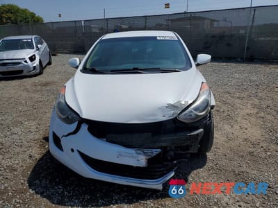 Piąte zdjęcie samochodu w środku: 2013 HYUNDAI ELANTRA GLS VIN:5NPDH4AE3DH287385 - miniatura
