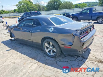 Drugie zdjęcie samochodu z przodu: 2019 DODGE CHALLENGER SXT VIN:2C3CDZAG3KH525302 - miniatura