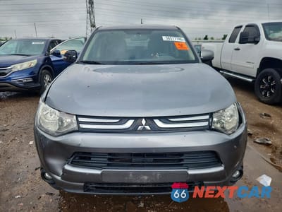 Piąte zdjęcie samochodu w środku: 2014 MITSUBISHI OUTLANDER SE VIN:JA4AD3A32EZ002249 - miniatura