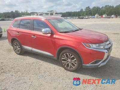 Czwarte zdjęcie samochodu z boku: 2017 MITSUBISHI OUTLANDER SE VIN:JA4AD3A33HZ002314 - miniatura