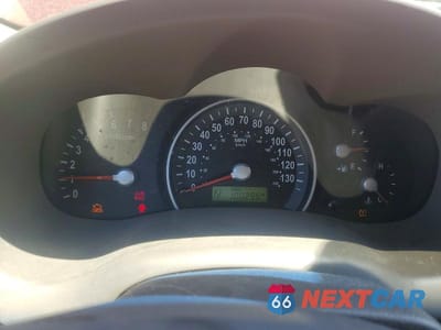 Zdjęcie 9 z 13 samochodu: 2010 KIA SEDONA LX VIN:KNDMG4C33A6340803 - miniatura