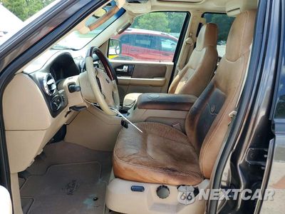 Zdjęcie 7 z 13 samochodu: 2006 FORD EXPEDITION EDDIE BAUER VIN:1FMFU175X6LA91271 - miniatura