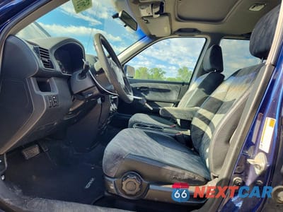 Zdjęcie 7 z 13 samochodu: 2004 HONDA CR-V EX VIN:SHSRD78854U227750 - miniatura