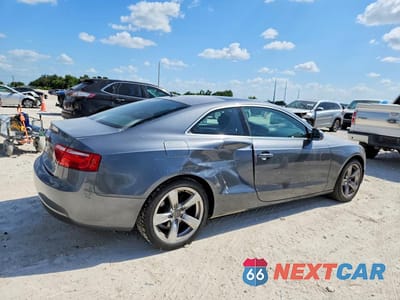 Trzecie zdjęcie samochodu z tyłu: 2014 AUDI A5 PREMIUM VIN:WAUCFAFR3EA031202 - miniatura