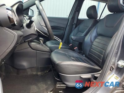 Zdjęcie 7 z 13 samochodu: 2018 NISSAN KICKS SR VIN:3N1CP5CU5JL501896 - miniatura