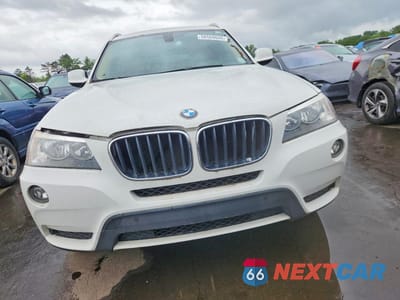 Piąte zdjęcie samochodu w środku: 2013 BMW X3 XDRIVE28I VIN:5UXWX9C56D0A08791 - miniatura