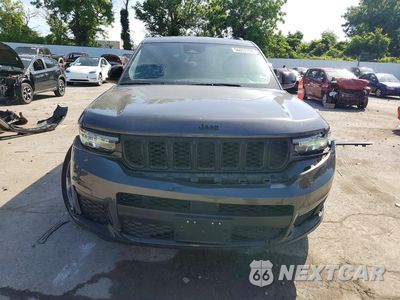 Piąte zdjęcie samochodu w środku: 2023 JEEP GRAND CHEROKEE L LAREDO VIN:1C4RJKAG1P8870850 - miniatura