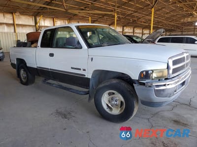 Czwarte zdjęcie samochodu z boku: 2001 DODGE RAM 1500 VIN:1B7HF13Z51J291544 - miniatura