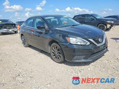 Czwarte zdjęcie samochodu z boku: 2018 NISSAN SENTRA S VIN:3N1AB7AP4JY306065 - miniatura