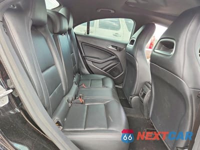 Zdjęcie 10 z 12 samochodu: 2014 MERCEDES-BENZ CLA 250 VIN:WDDSJ4EB3EN069787 - miniatura