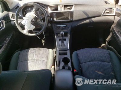 Zdjęcie 8 z 12 samochodu: 2019 NISSAN SENTRA SV VIN:3N1AB7AP9KY455203 - miniatura