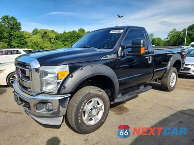 2015 FORD F250 SUPER DUTY 1FTBF2B63FEB34405 - główne zdjęcie licytacji z USA - miniatura