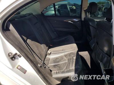 Zdjęcie 10 z 12 samochodu: 2007 MERCEDES-BENZ E 350 VIN:WDBUF56X87B115444 - miniatura