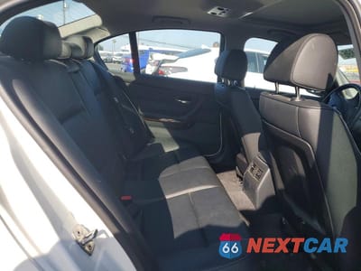 Zdjęcie 10 z 12 samochodu: 2011 BMW 3-SERIES 328I 4D SED VIN:WBAPH5G54BNM80620 - miniatura