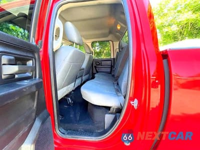 Zdjęcie 11 z 14 samochodu: 2016 RAM 1500 ST VIN:1C6RR7FT4GS123183 - miniatura