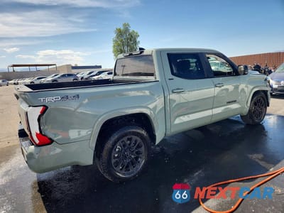 Trzecie zdjęcie samochodu z tyłu: 2024 TOYOTA TUNDRA SR5 VIN:5TFLA5DB3RX187435 - miniatura