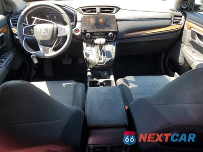 Zdjęcie 8 z 13 samochodu: 2017 HONDA CR-V EX VIN:7FARW1H5XHE048649 - miniatura