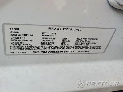 Zdjęcie 12 z 12 samochodu: 2023 TESLA MODEL Y VIN:7SAYGDED5PF940780 - miniatura