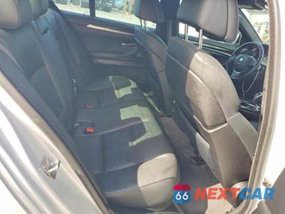 Zdjęcie 10 z 13 samochodu: 2012 BMW 550 XI VIN:WBAFU9C59CC786987 - miniatura