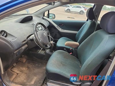 Zdjęcie 7 z 12 samochodu: 2008 TOYOTA YARIS BASE VIN:JTDJT923785197187 - miniatura