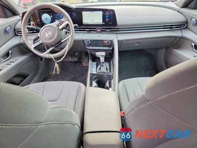 Zdjęcie 8 z 12 samochodu: 2025 HYUNDAI ELANTRA SEL VIN:KMHLS4DG6SU970433 - miniatura