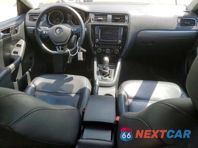 Zdjęcie 8 z 12 samochodu: 2017 VOLKSWAGEN JETTA SEL VIN:3VWL17AJ5HM312265 - miniatura