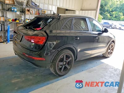 Trzecie zdjęcie samochodu z tyłu: 2017 AUDI Q3 PREMIUM VIN:WA1BCCFS5HR004248 - miniatura