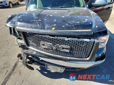 Zdjęcie 11 z 12 samochodu: 2007 GMC NEW SIERRA DENALI VIN:2GTEK638471689074 - miniatura