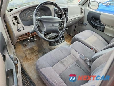 Zdjęcie 8 z 13 samochodu: 1996 MAZDA B2300 VIN:4F4CR12A7TTM18662 - miniatura