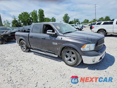 Czwarte zdjęcie samochodu z boku: 2015 RAM 1500 SLT VIN:1C6RR7LM9FS723905 - miniatura