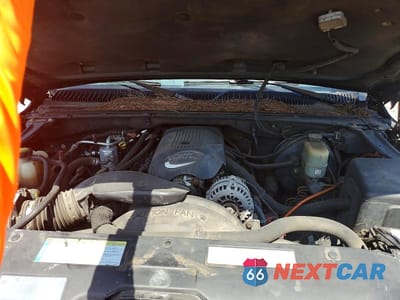 Zdjęcie 12 z 13 samochodu: 2001 CHEVROLET SUBURBAN K1500 VIN:3GNFK16T11G153244 - miniatura