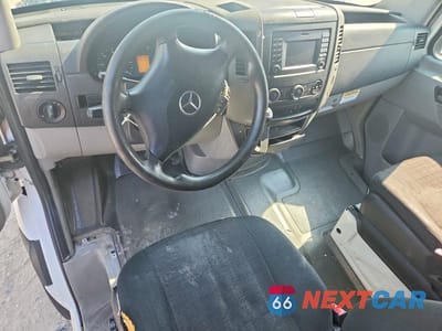 Zdjęcie 8 z 13 samochodu: 2018 MERCEDES-BENZ SPRINTER 2500 DELIVERY VAN VIN:WD3PE8CD2JP588399 - miniatura